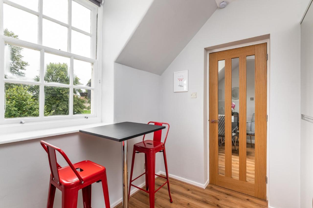 Stylish Apt With Minster Views I Pass The Keys York Kültér fotó